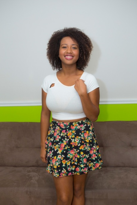 Sexy ebony Whitney Williams shows off her big nipples and saggy breasts