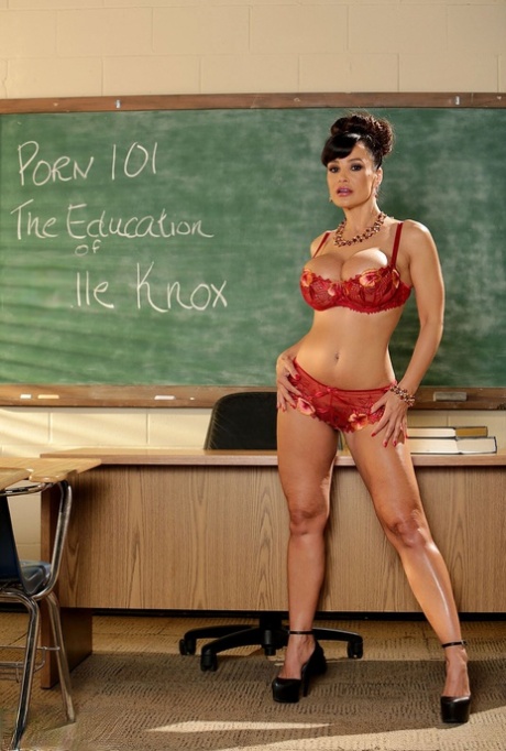 Curvy teacher in lacy underwear Lisa Ann flaunts her huge boobs at school