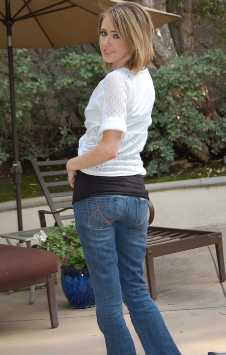 Adorable teen Candace poses in jeans outdoors and poses naked in her bedroom