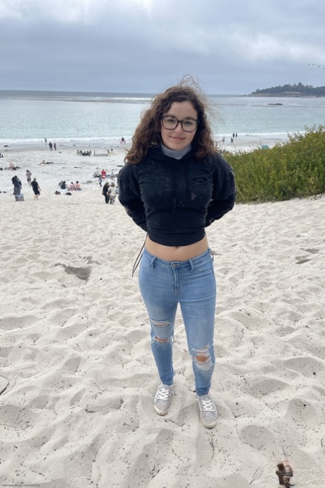 Nerdy amateur teen Leana Lovings exposes her big juggs and hot holes