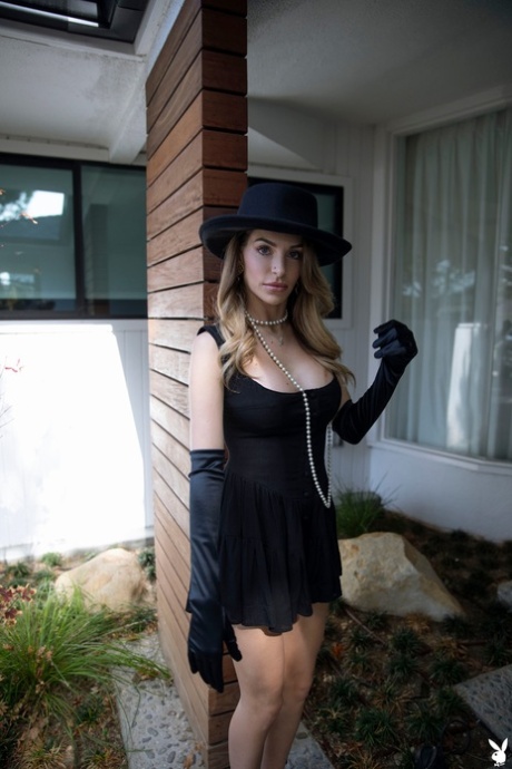 Sexy widow Kimmy Granger strips and shows off her incredible body