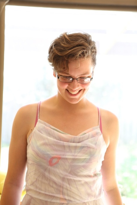 Ersties Porn Pics