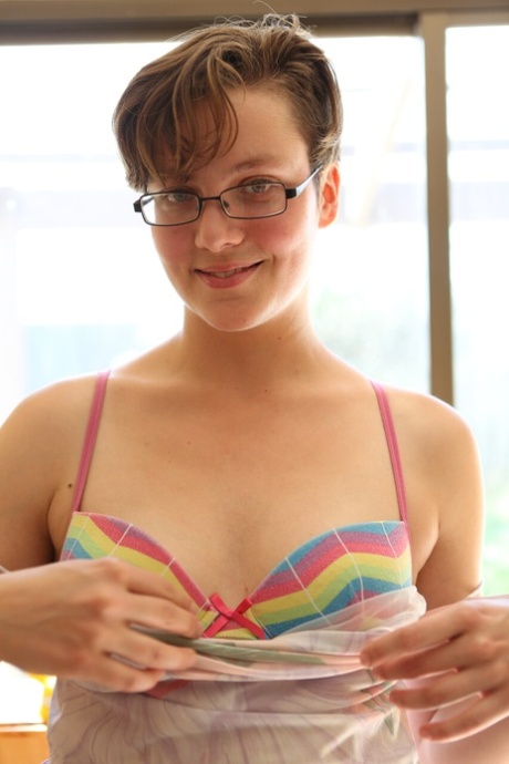Ersties Porn Pics