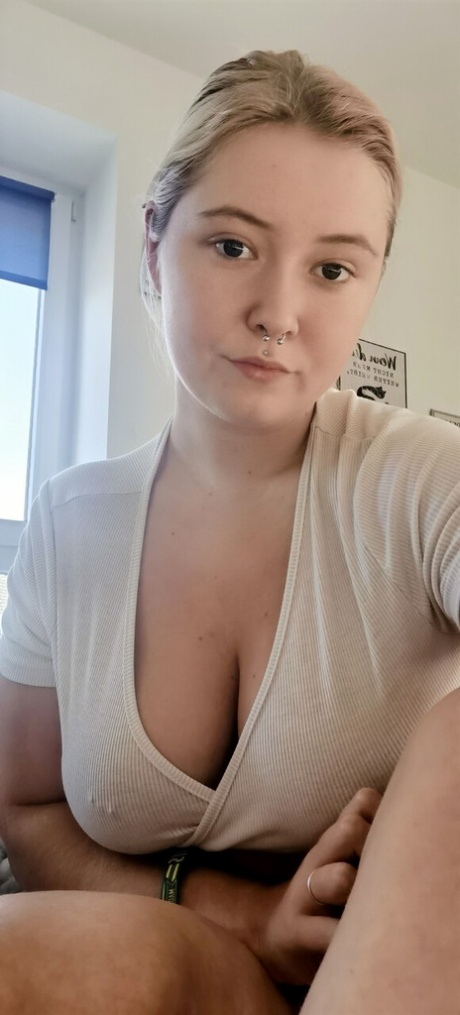F Cup Tits Porn Pictures